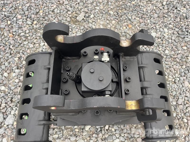 Hydraram HSG-15R Q/C Rotating Demolition Grapple (Unused) Pinzas