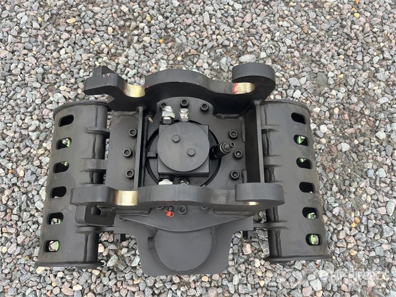 Hydraram HSG-15R Q/C Rotating Demolition Grapple (Unused) Pinzas