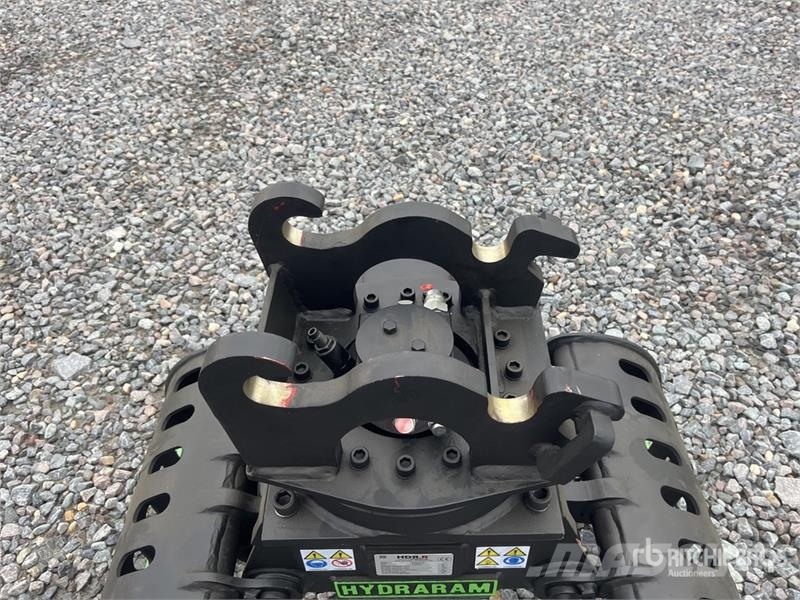 Hydraram HSG-15R Q/C Rotating Demolition Grapple (Unused) Pinzas
