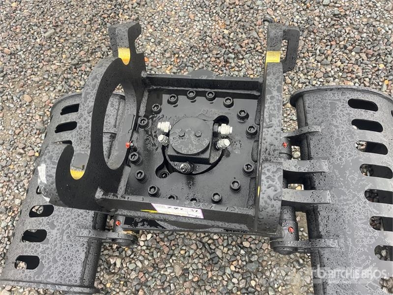 Hydraram HSG-46R Q/C Rotating Demolition Grapple (Unused) Grapples