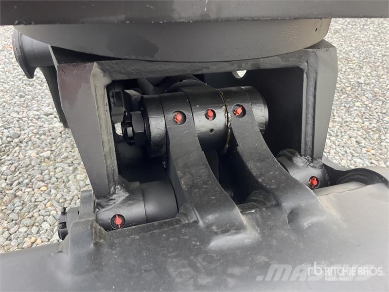 Hydraram HSG-88R Q/C Rotating Demolition Grapple (Unused) Pinzas