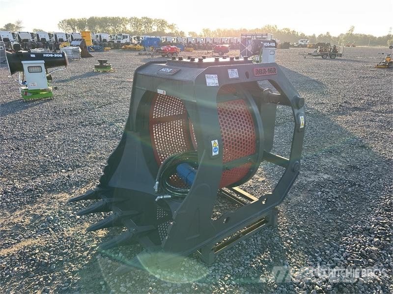 Hydraram RBR-16R 1180 mm Rotating Screening Excavator Bucke Bakken
