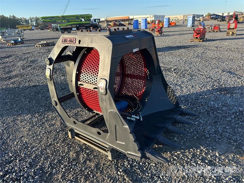 Hydraram RBR-16R 1180 mm Rotating Screening Excavator Bucke Bakken