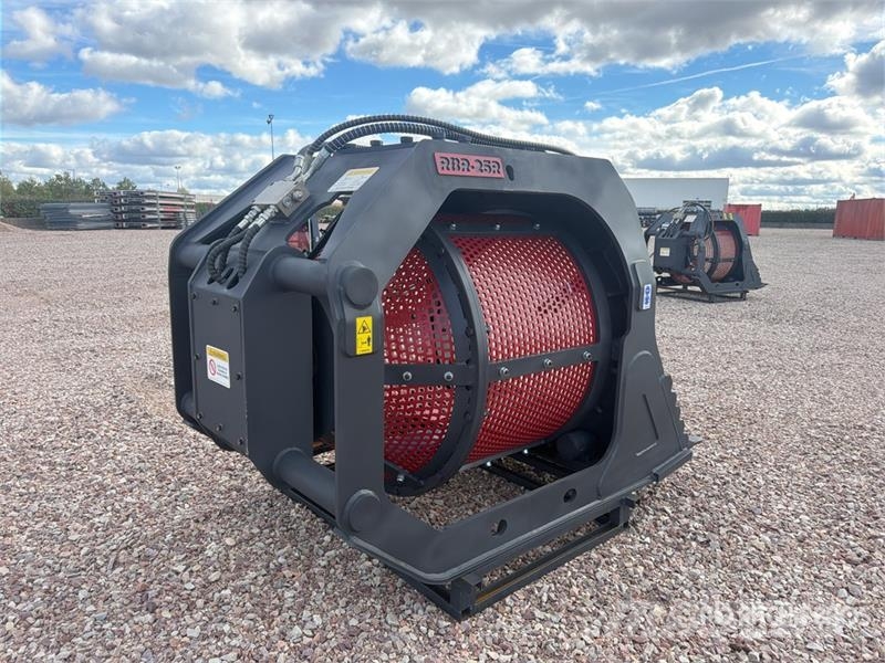 Hydraram RBR-25R 1300 mm Excavator Screening Bucket (Unused دلاء فحص