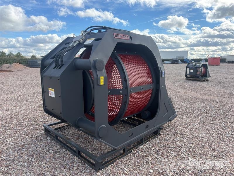 Hydraram RBR-35R 1600 mm Excavator Screening Bucket (Unused 篩分機