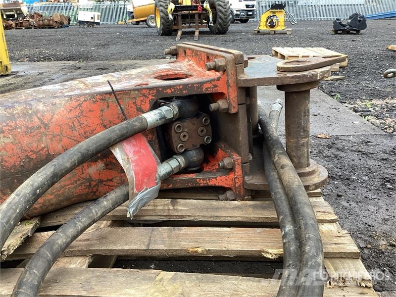  Hydraulic Breaker مطارق / كسارات