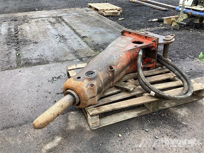  Hydraulic Breaker مطارق / كسارات