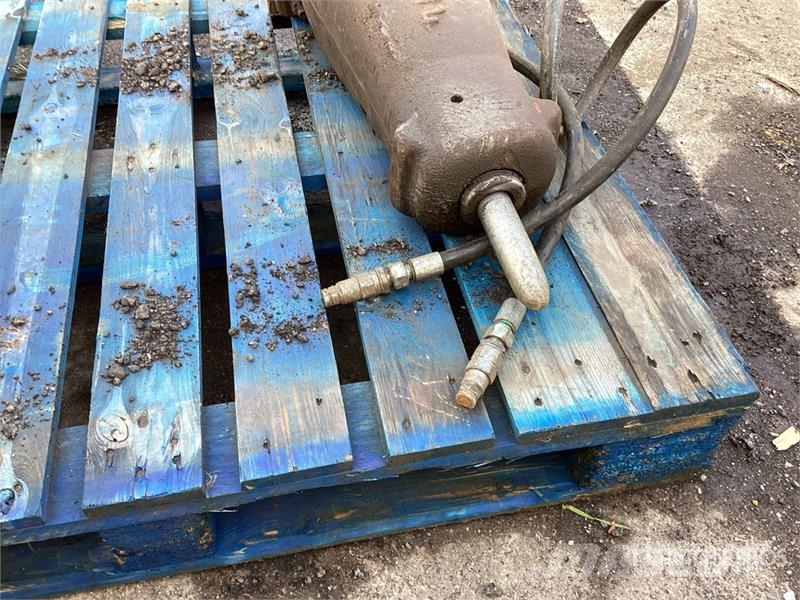 Hydraulic Breaker Hammers / Breakers