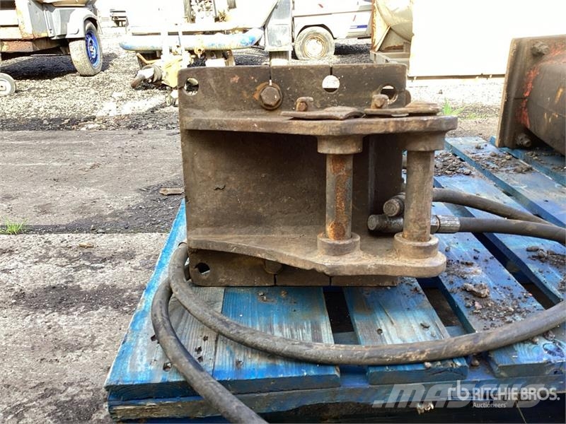 Hydraulic Breaker Hammers / Breakers