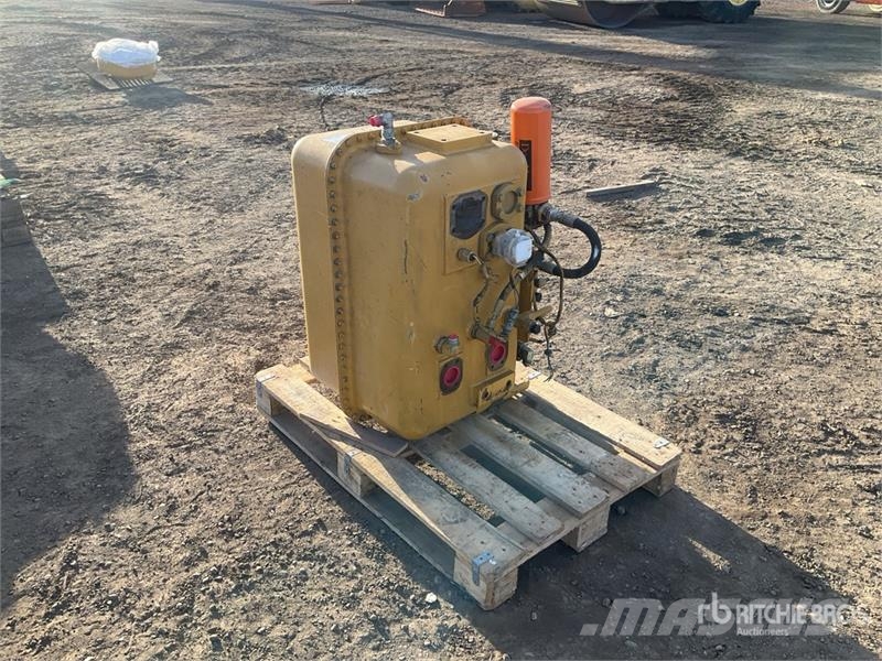  Hydraulic Tank مكونات أخرى