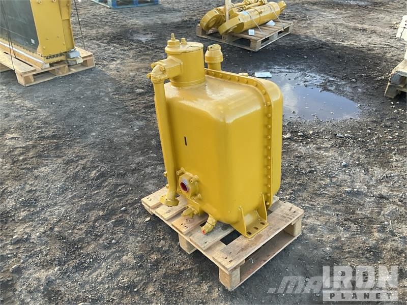  Hydraulic Tank مكونات أخرى