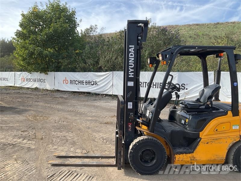 Hyndai 2389 kg Forklift Forklift trucks - others