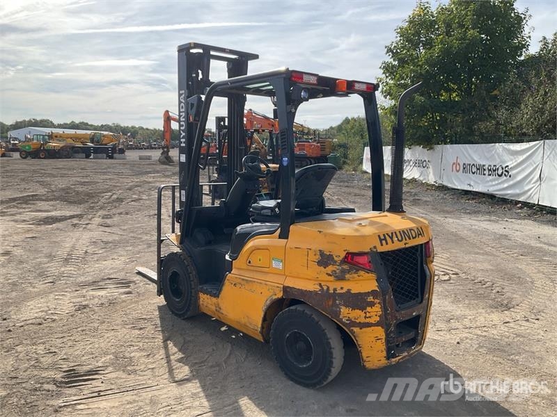Hyndai 2389 kg Forklift Forklift trucks - others