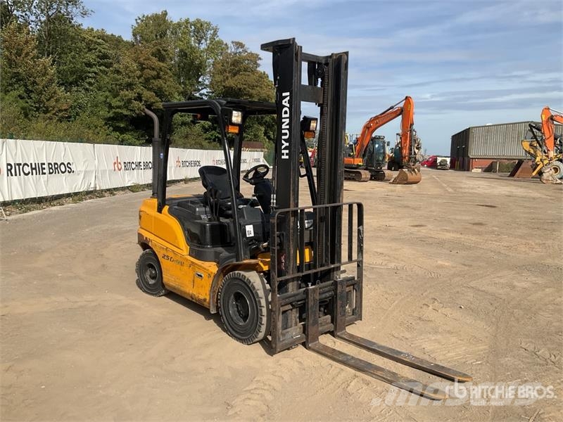 Hyndai 2389 kg Forklift Forklift trucks - others