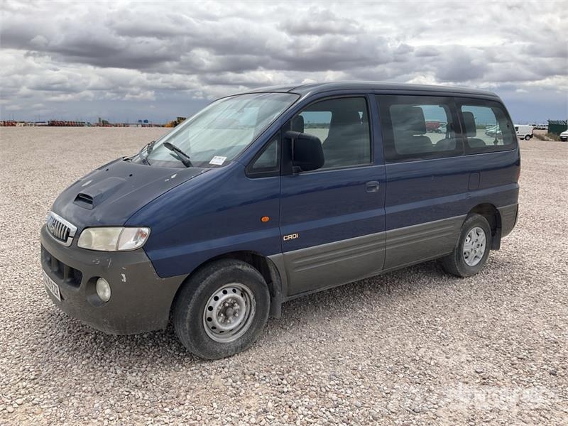  Hyndai H-1 6 Passenger Van Lieferwagen