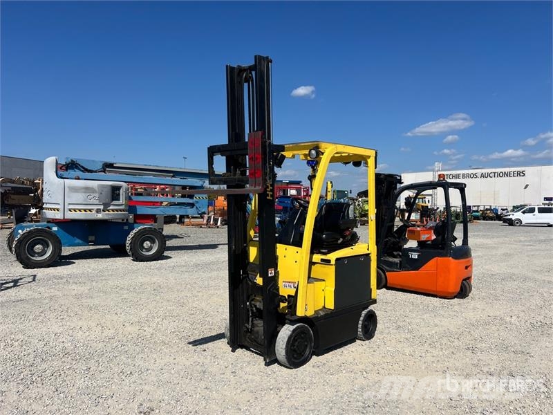 Hyster E 1.6XN 1600 kg Electric Forklift شاحنات ذات رافعات شوكية تعمل بالكهرباء