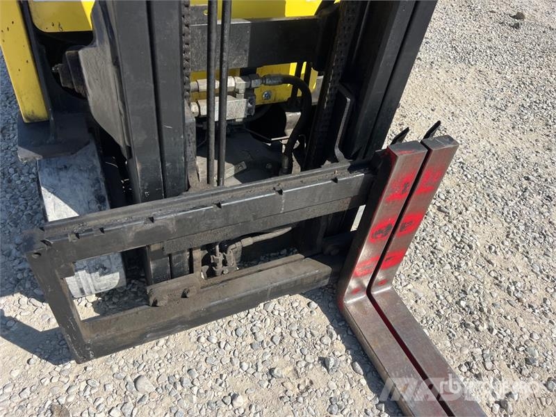 Hyster E 1.6XN 1600 kg Electric Forklift شاحنات ذات رافعات شوكية تعمل بالكهرباء