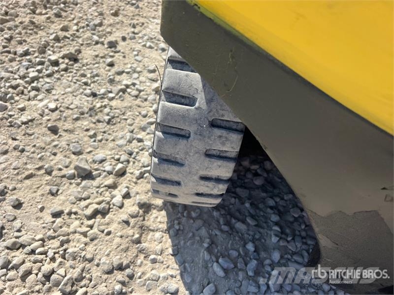 Hyster E 1.6XN 1600 kg Electric Forklift شاحنات ذات رافعات شوكية تعمل بالكهرباء
