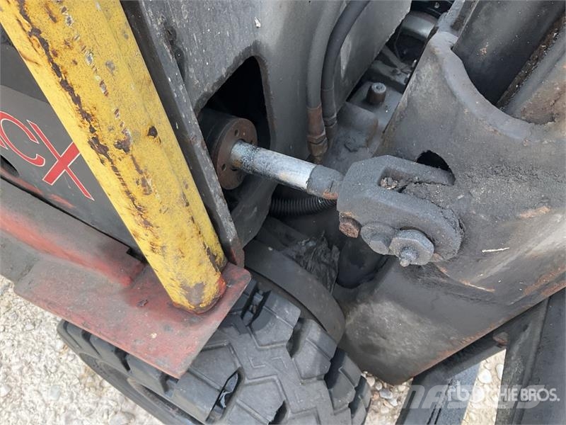 Hyster E1.50XM electric Forklift (Inoperable) شاحنات ذات رافعات شوكية - أخرى