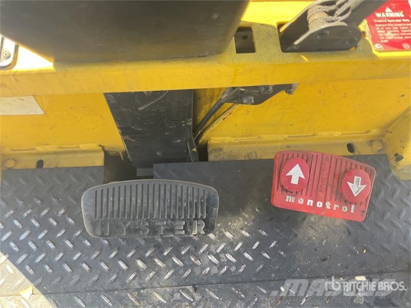 Hyster E400XL Electric Forklift Empilhadores eléctricos