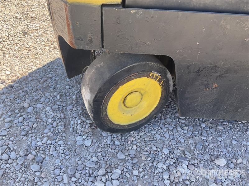 Hyster E400XL Electric Forklift Empilhadores eléctricos