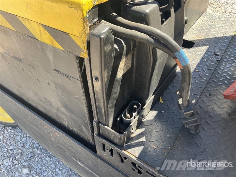 Hyster E400XL Electric Forklift Empilhadores eléctricos