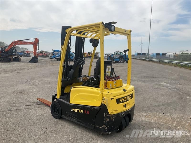 Hyster J1.6XNT MWB 1500 kg Electric Forklift (Inoperable) Elektromos targoncák