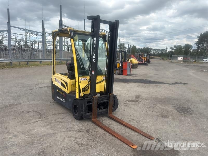 Hyster J1.8XNT LWB 1390 kg Electric Forklift (Inoperable) Elektromos targoncák