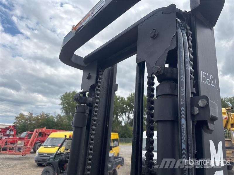 Hyster J1.8XNT LWB 1390 kg Electric Forklift (Inoperable) Elektromos targoncák