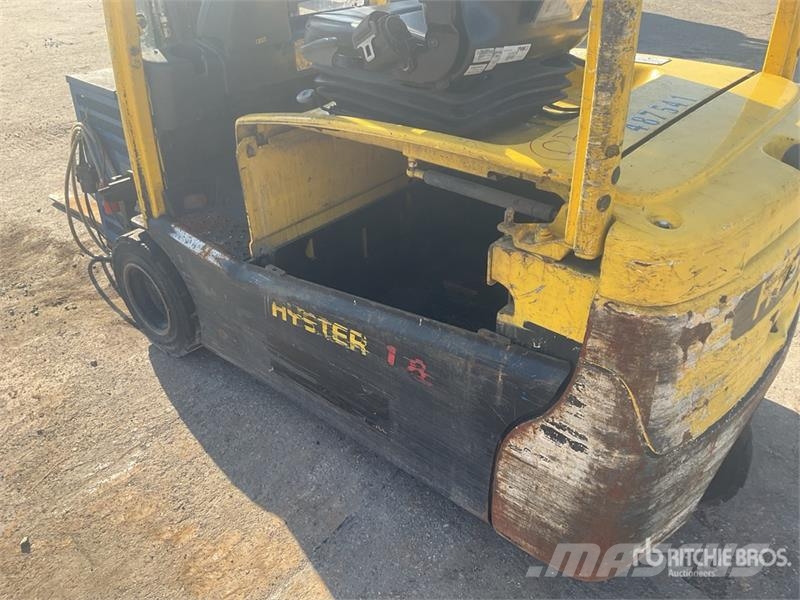 Hyster J1.8XNT LWB 1600 kg Electric Forklift (Inoperable) Elektrische heftrucks