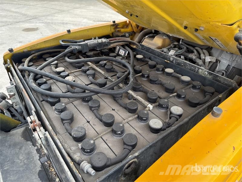 Hyster J1.8XNT MWB 1690 kg Chariot Elevateur Electrique E Electric forklifts