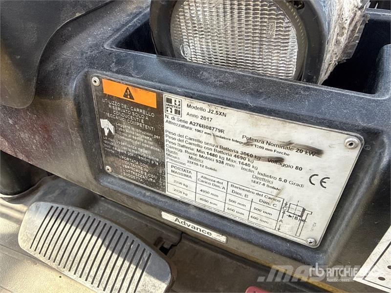 Hyster J2.5XN Electric Forklift شاحنات ذات رافعات شوكية تعمل بالكهرباء