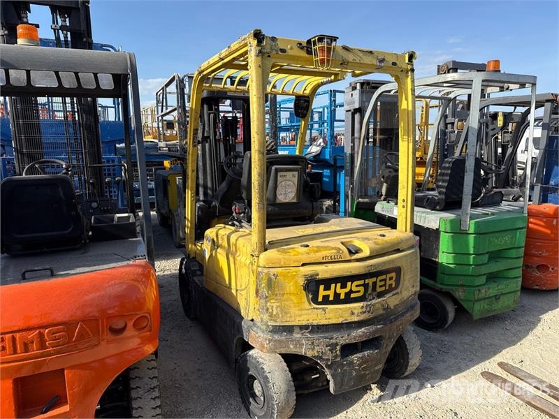 Hyster J2.5XN Electric Forklift شاحنات ذات رافعات شوكية تعمل بالكهرباء