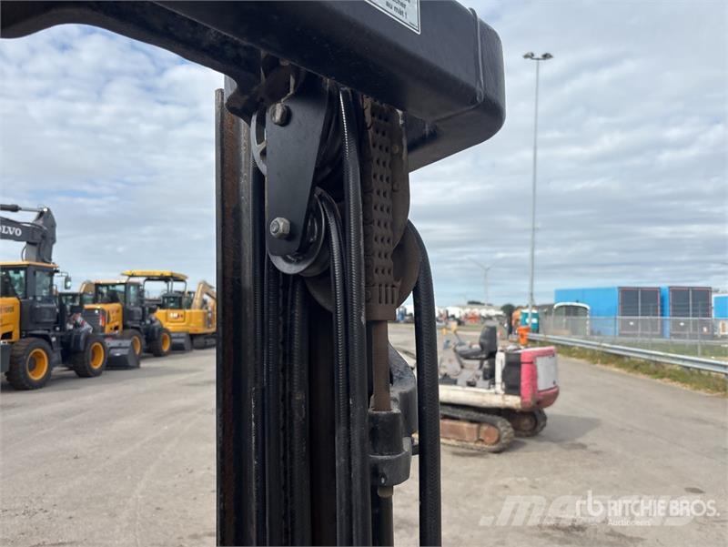 Hyster J3.5XN 3500 kg Electric Forklift (Inoperable) Elektromos targoncák