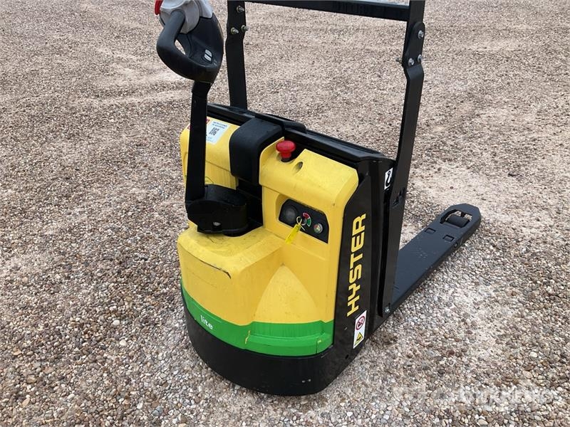 Hyster P1.6 Electric Pallet Jack Kézi raklapemelő