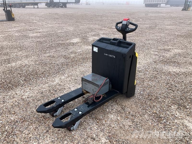 Hyster P1.6 Electric Pallet Jack Kézi raklapemelő