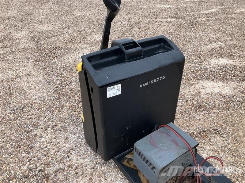 Hyster P1.6 Electric Pallet Jack Kézi raklapemelő