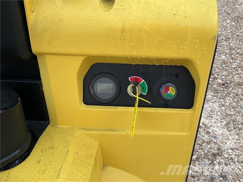 Hyster P1.6 Electric Pallet Jack Kézi raklapemelő
