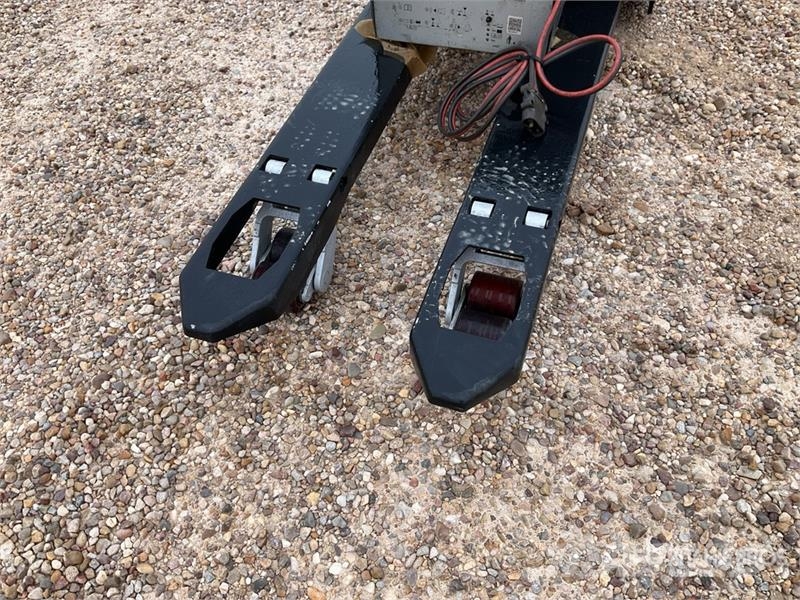 Hyster P1.6 Electric Pallet Jack Kézi raklapemelő
