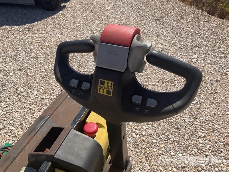 Hyster P2.0 Electric Pallet Jack 핸드파레트 트럭