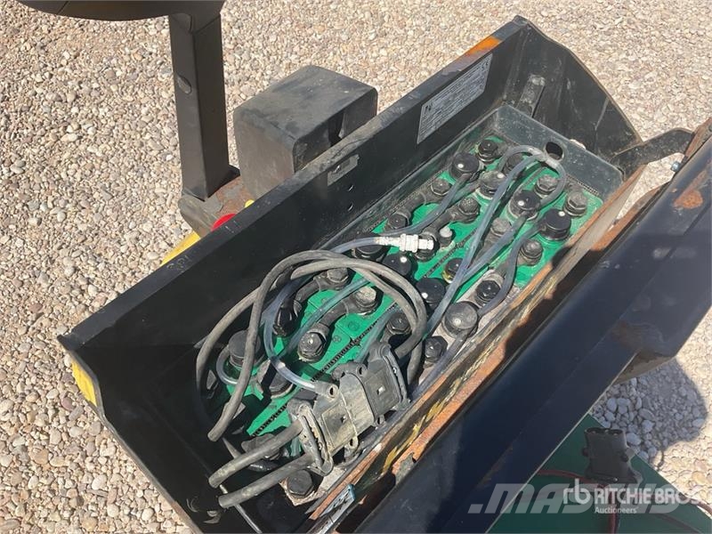 Hyster P2.0 Electric Pallet Jack 핸드파레트 트럭