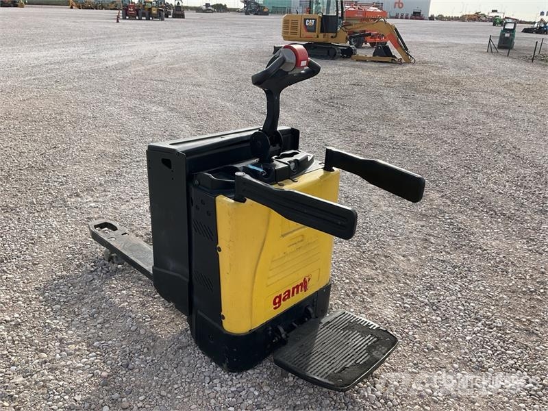 Hyster P2.0S FBW Electric Pallet Jack Hand pallet trucks