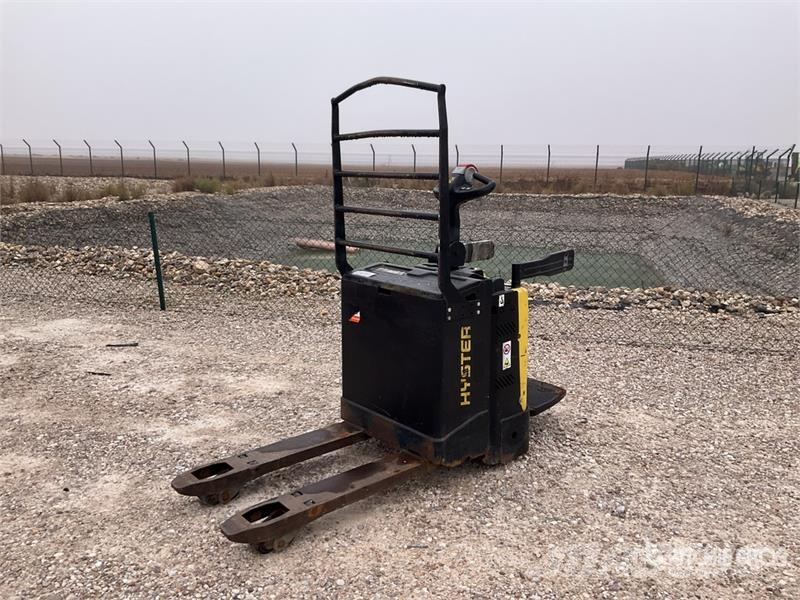 Hyster P2015 Electric Pallet Jack Kézi raklapemelő