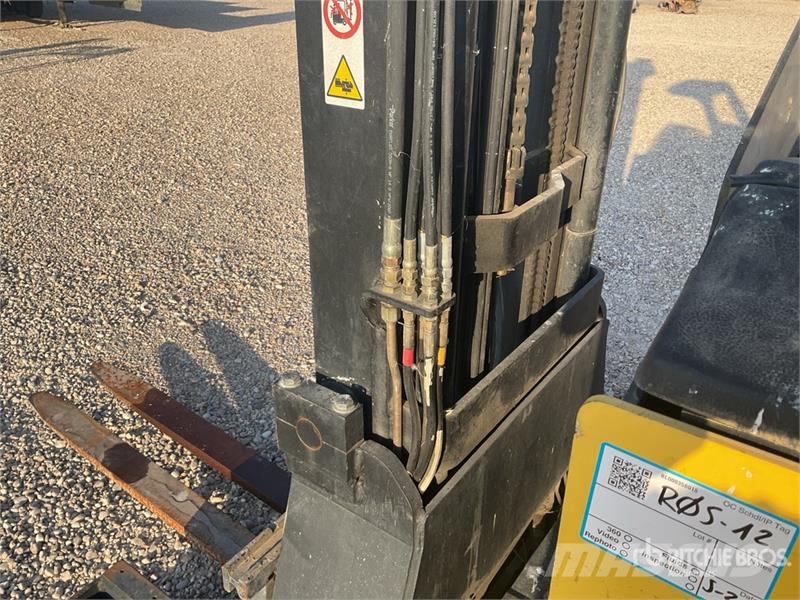 Hyster R1.4 Reach Truck (Inoperable) Reach truck - depo içi istif araçları