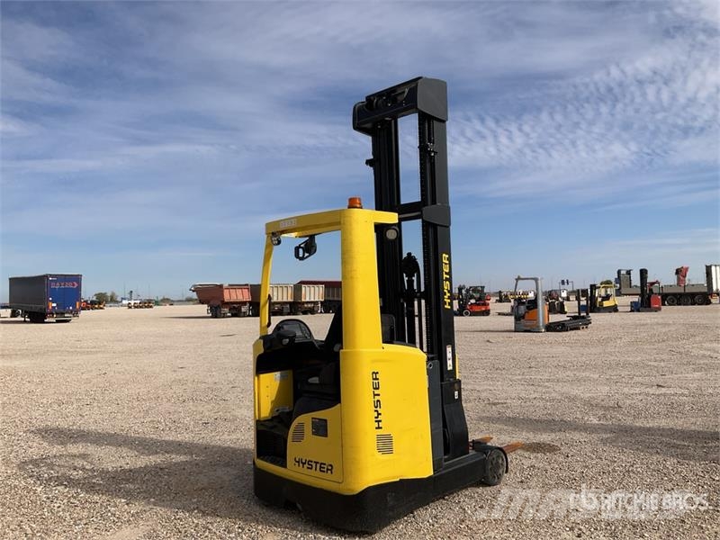 Hyster R1.4 Reach Truck شاحنة مناولة