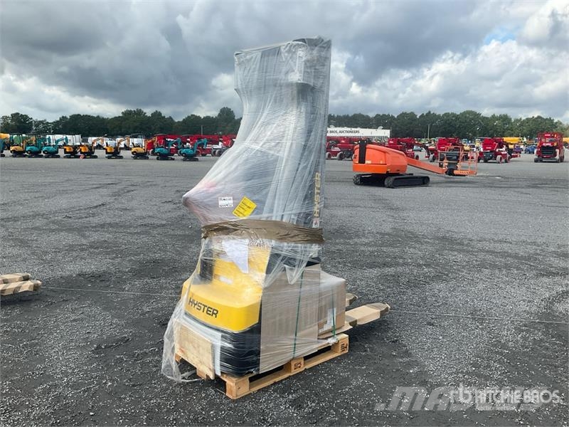 Hyster S1.6 Electric Stacker (Unused) Самохідні електроштабелери