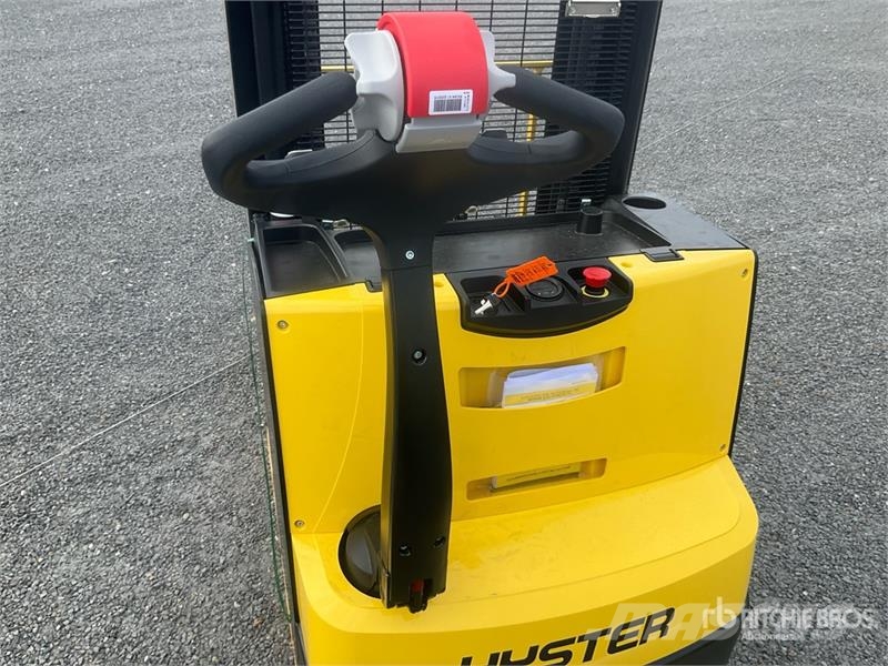 Hyster S1.6 Electric Stacker (Unused) Stand-in stackers