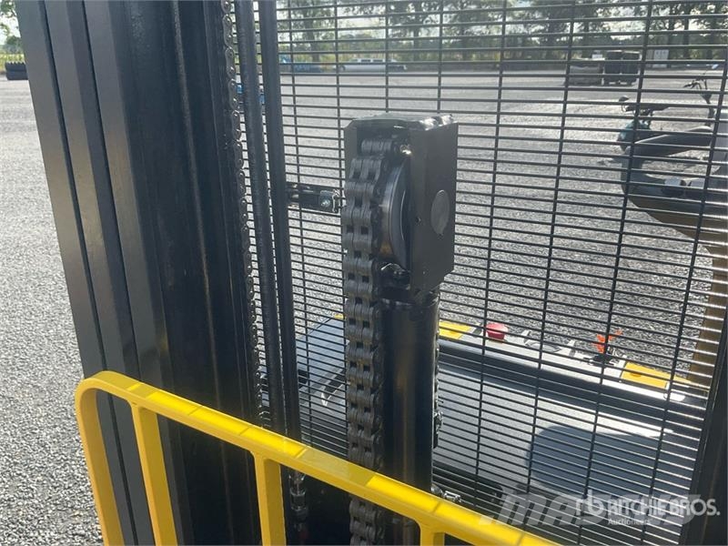 Hyster S1.6 Electric Stacker (Unused) Самохідні електроштабелери