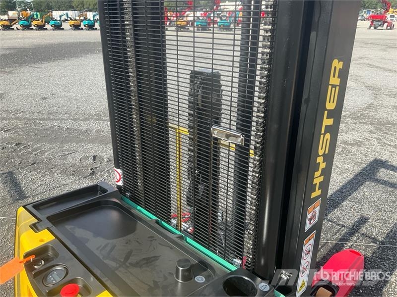 Hyster S1.6 Electric Stacker (Unused) Самохідні електроштабелери
