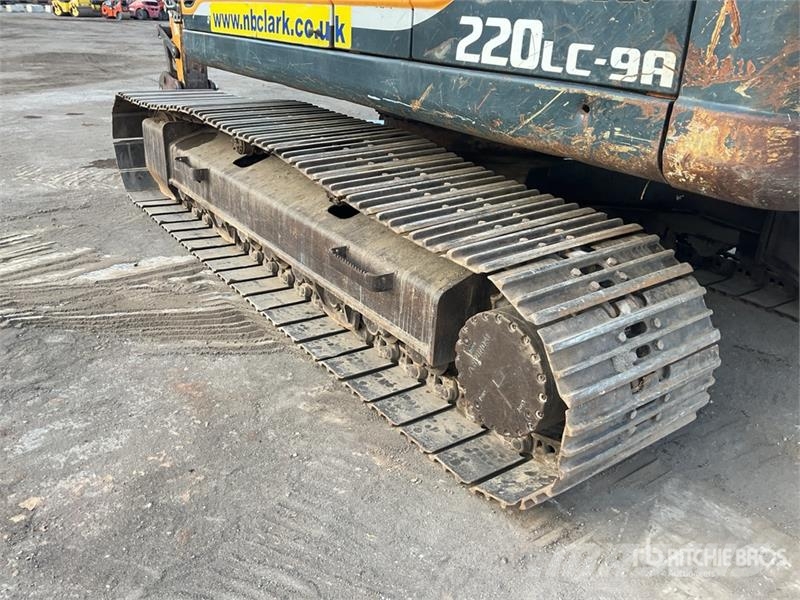 Hyundai 220LC-9A Tracked Excavator Верижен екскаватор